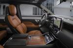 Lincoln Navigator Monochromatic 2019 года